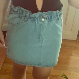 Denim skirt!